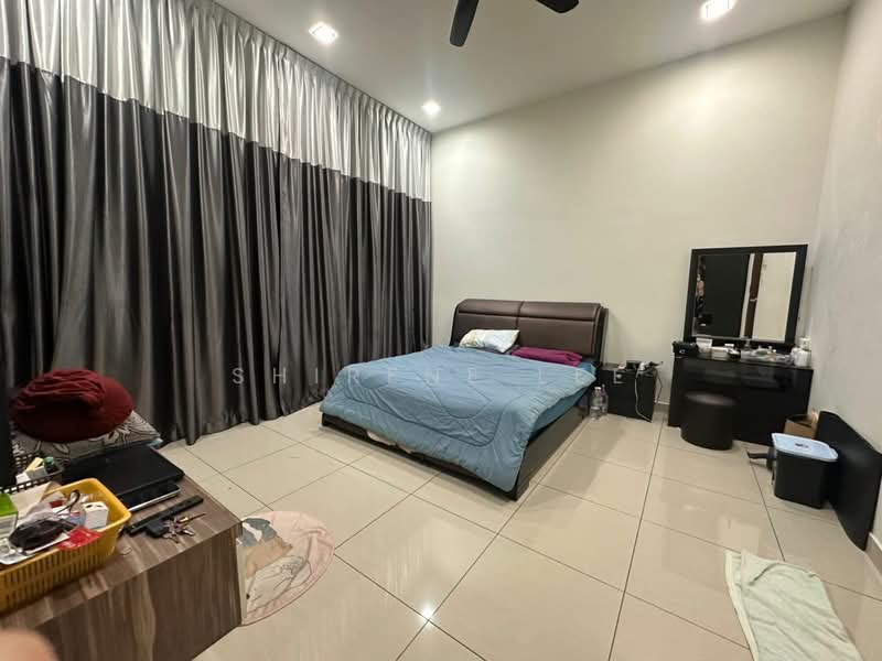 2-storey Terraced House for Sale in Taman Seri Austin (Tebrau) - Shirene Lee - Bedroom - PropertyGuru.com.my