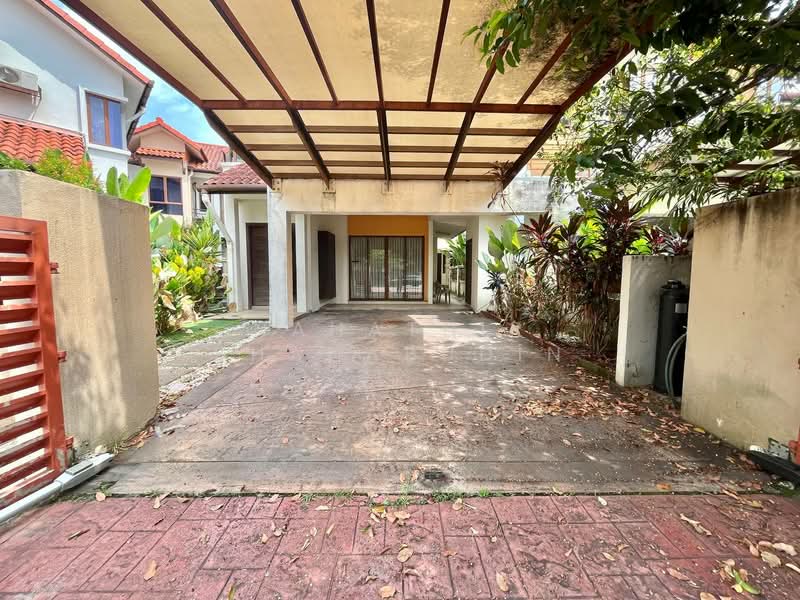 2-storey Terraced House for Sale in Bukit Jelutong (Shah Alam) - Nahathir Shahabudin - Exterior - PropertyGuru.com.my