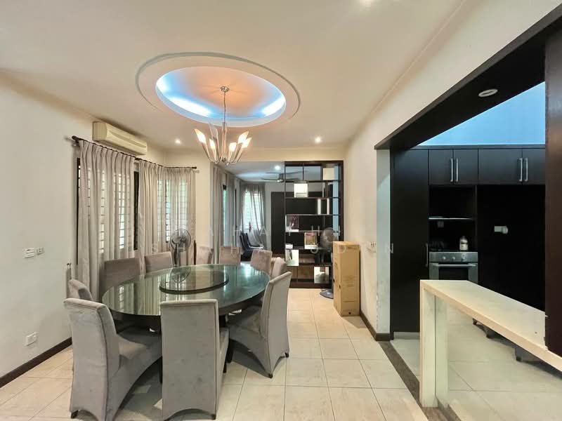 2-storey Terraced House for Sale in Bukit Jelutong (Shah Alam) - Nahathir Shahabudin - Dining Room - PropertyGuru.com.my