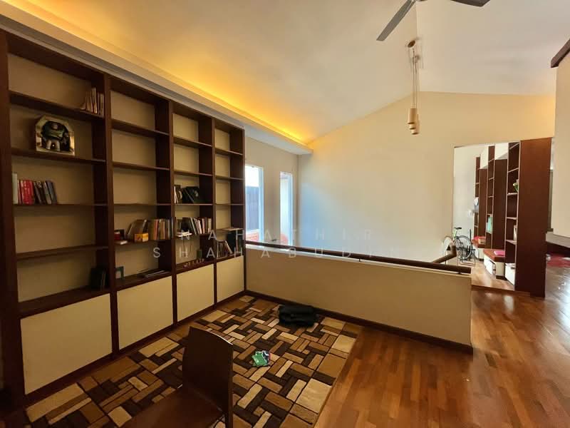 2-storey Terraced House for Sale in Bukit Jelutong (Shah Alam) - Nahathir Shahabudin - Study - PropertyGuru.com.my