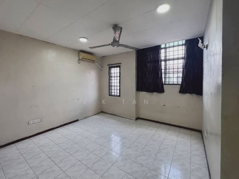 2-storey Terraced House for Sale in Bandar Seri Alam (Masai) - E.K Tan - Interior - PropertyGuru.com.my