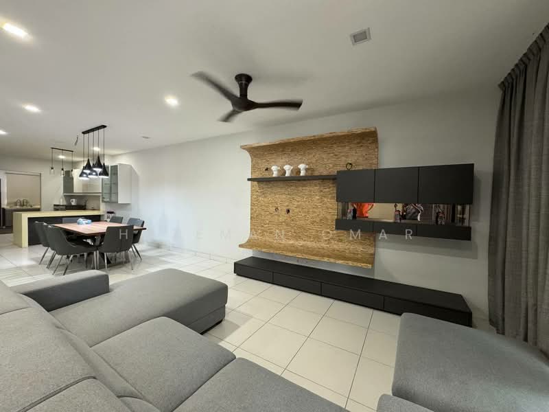 Rumah Teres 3 Tingkat untuk Dijual di Denai Alam (Shah Alam) - Hazeman Omar - Living Room - PropertyGuru.com.my