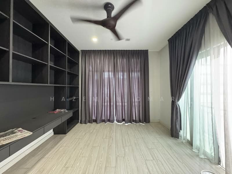 Rumah Teres 3 Tingkat untuk Dijual di Denai Alam (Shah Alam) - Hazeman Omar - Study - PropertyGuru.com.my