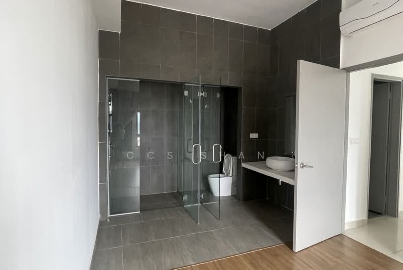 Servis Apartment untuk Disewa di Astoria Ampang - CCS Shan - Bathroom - PropertyGuru.com.my