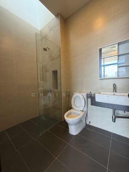 Semi-Detached House for Rent in Eco Sanctuary (Telok Panglima Garang) - Chris Lee - Bathroom - PropertyGuru.com.my
