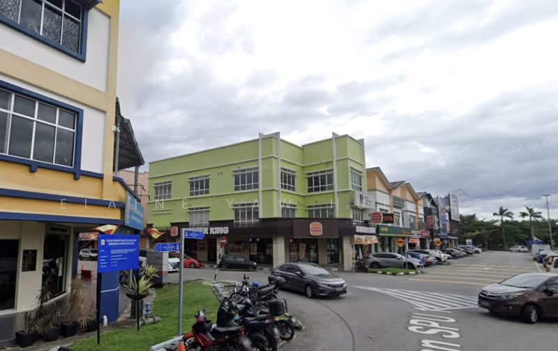 Shop / Office for Sale in Bandar Saujana Putra (Tanjong Duabelas) - Elaine Yaw Hui Yee - Exterior - PropertyGuru.com.my