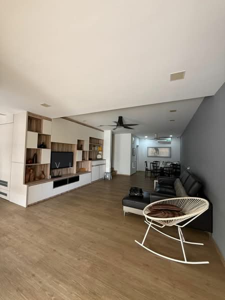 Rumah Teres 2 Tingkat untuk Dijual di Setia Tropika (Johor Bahru) - Vlien Lua - PropertyGuru.com.my