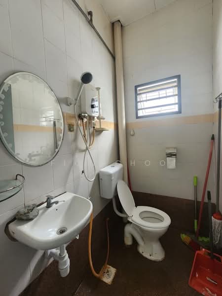 Apartment for Sale at Sri Mas - Fion Choo - Bathroom - PropertyGuru.com.my