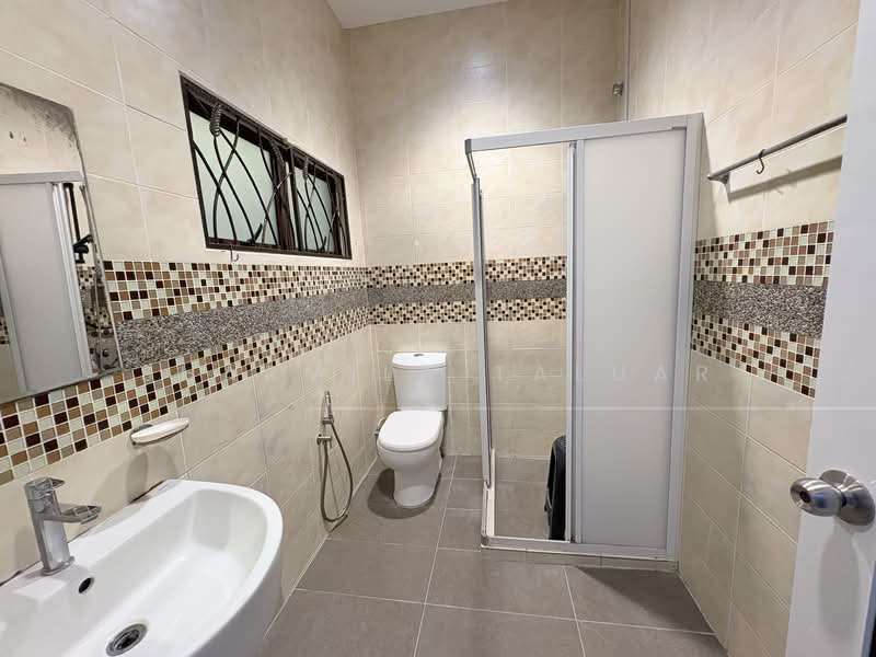2-storey Terraced House for Rent in Bukit Bandaraya (Bangsar) - Sharmila Taluar - Bathroom - PropertyGuru.com.my