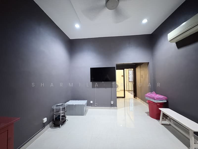 2-storey Terraced House for Rent in Bukit Bandaraya (Bangsar) - Sharmila Taluar - Living Room - PropertyGuru.com.my