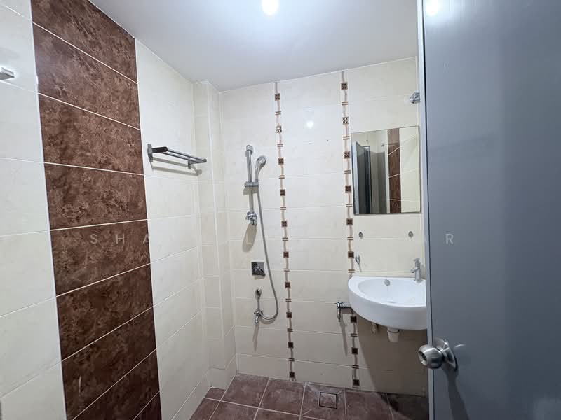 2-storey Terraced House for Rent in Bukit Bandaraya (Bangsar) - Sharmila Taluar - Bathroom - PropertyGuru.com.my