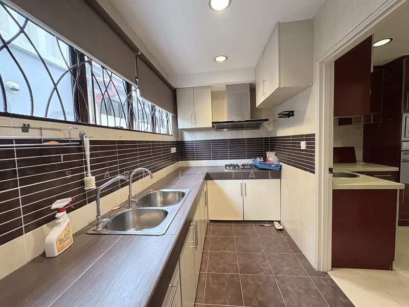 2-storey Terraced House for Rent in Bukit Bandaraya (Bangsar) - Sharmila Taluar - Kitchen - PropertyGuru.com.my