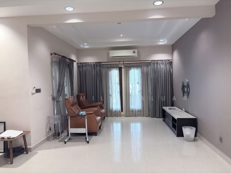 2-storey Terraced House for Rent in Bukit Bandaraya (Bangsar) - Sharmila Taluar - Living Room - PropertyGuru.com.my