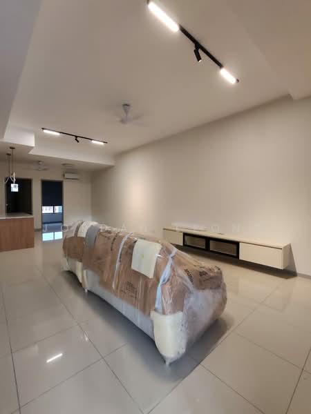 Rumah Berkembar untuk Dijual di Bandar Bukit Puchong (Puchong) - Jordan Leong - Living Room - PropertyGuru.com.my