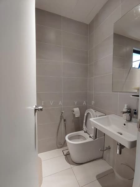 Servis Apartment untuk Disewa di UNIO Residence - Eva Yap - Bathroom - PropertyGuru.com.my