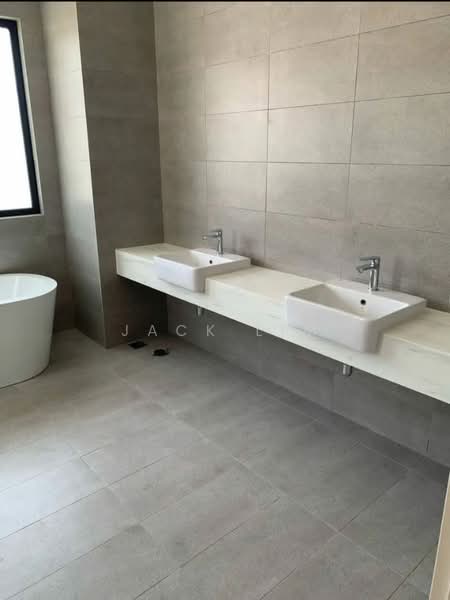 Semi-Detached House for Sale in Telok Panglima Garang (Selangor) - Jack Lim - Bathroom - PropertyGuru.com.my