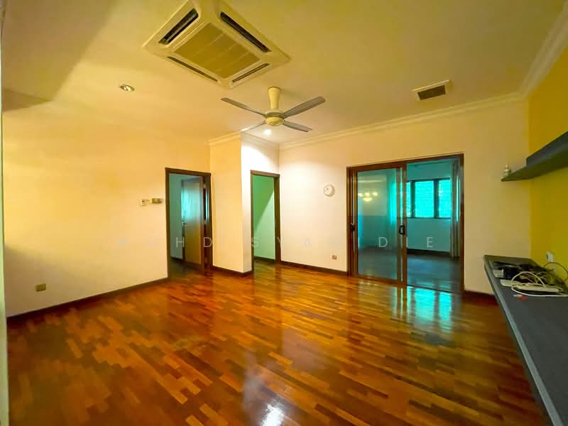 Rumah Berkembar untuk Dijual di Ukay Perdana (Ulu Kelang) - Mohd Syahidie - Living Room - PropertyGuru.com.my