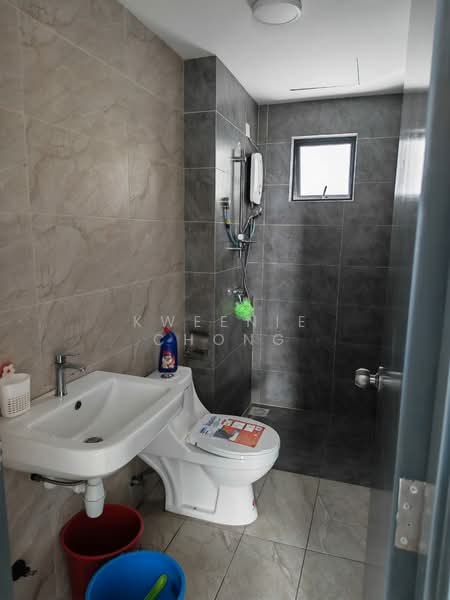 Condominium for Rent at The Hipster - Kweenie Chong - Bathroom - PropertyGuru.com.my