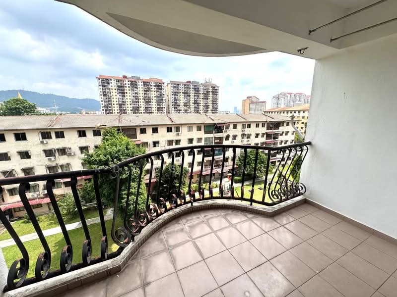 Kondominium untuk Dijual di Ampang Damai Condominium - Firdaus Hamidun - Balcony - PropertyGuru.com.my
