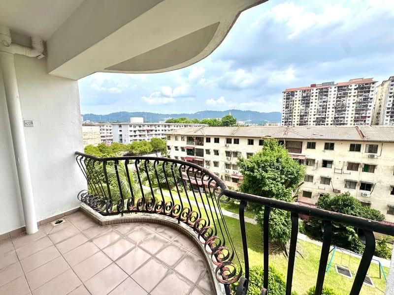 Kondominium untuk Dijual di Ampang Damai Condominium - Firdaus Hamidun - Balcony - PropertyGuru.com.my