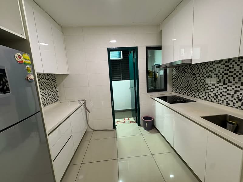 Service Residence for Rent at Utropolis Suites 1 - Justin Tan - Kitchen - PropertyGuru.com.my
