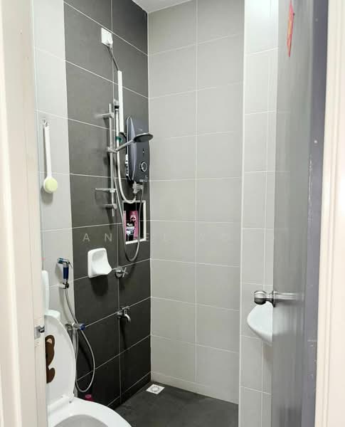 2-storey Terraced House for Sale in Mutiara Rini (Skudai) - Daniel Yong - Bathroom - PropertyGuru.com.my