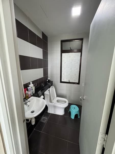 Apartment for Sale at Austin Regency (Pangsapuri Austin Perdana) - Suny Sior - Bathroom - PropertyGuru.com.my