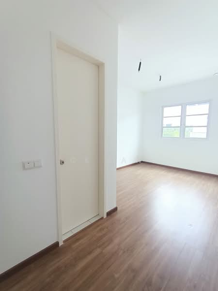 Rumah Teres 2-Tingkat untuk Dijual di Eco Majestic (Semenyih) - CK Law - Interior - PropertyGuru.com.my