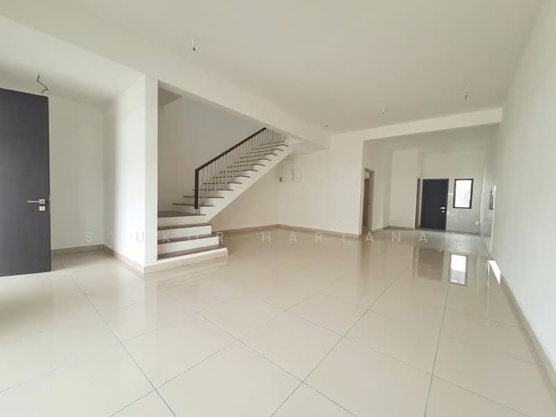 2-storey Terraced House for Sale in Bandar Bukit Raja (Klang) - Syukor Hartanah - Interior - PropertyGuru.com.my