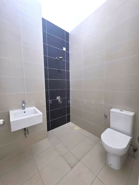 2-storey Terraced House for Sale in Eco Majestic (Semenyih) - Shawn Teo - Bathroom - PropertyGuru.com.my
