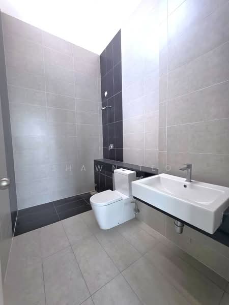 2-storey Terraced House for Sale in Eco Majestic (Semenyih) - Shawn Teo - Bathroom - PropertyGuru.com.my