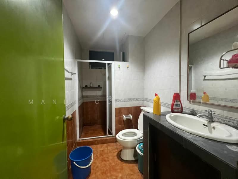 Apartment for Rent at Aster Court - Mandy Goh Siew Li - Bathroom - PropertyGuru.com.my