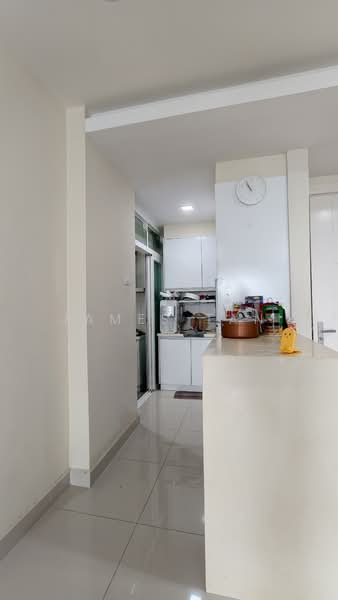 Condominium for Sale at Medini Signature - James Tan - Kitchen - PropertyGuru.com.my