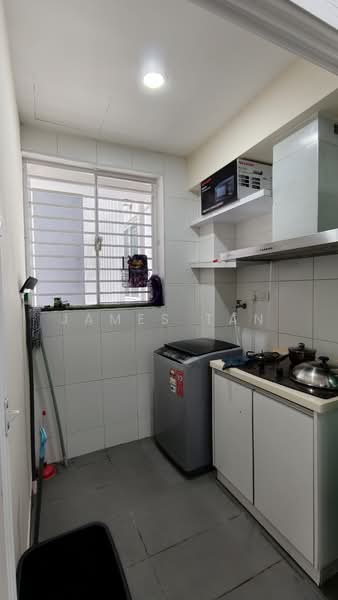 Condominium for Sale at Medini Signature - James Tan - Kitchen - PropertyGuru.com.my