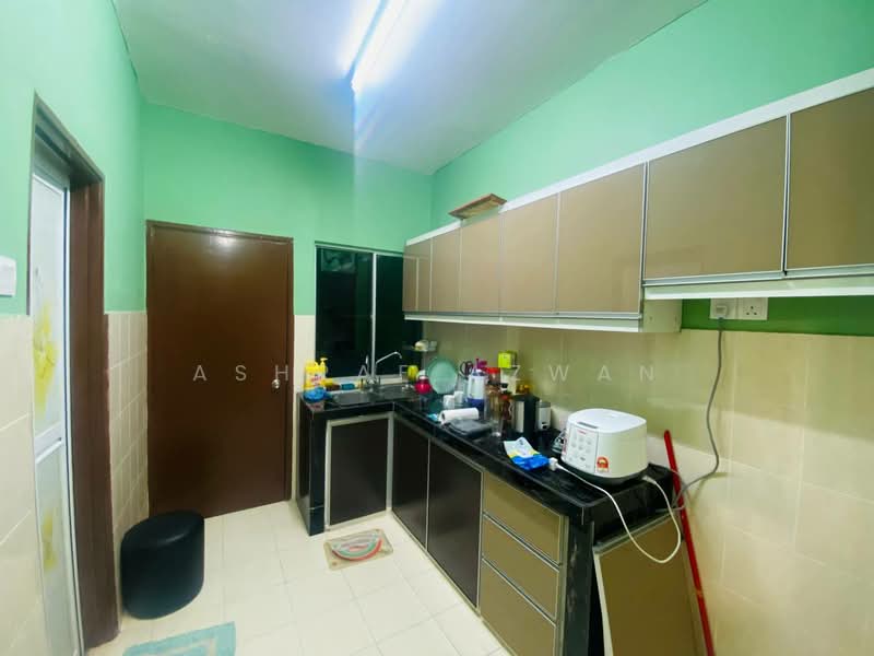 Apartment for Sale at Puncak Baiduri Apartment - Ashraf Azwan - Kitchen - PropertyGuru.com.my