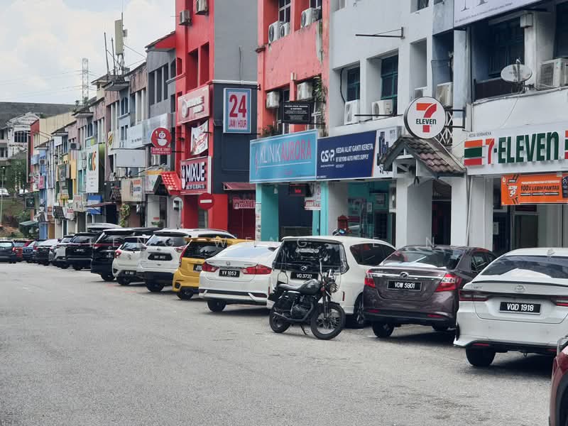 Shop for Rent in Bandar Sri Damansara (Selangor) - Teng Weng Keong - Exterior - PropertyGuru.com.my