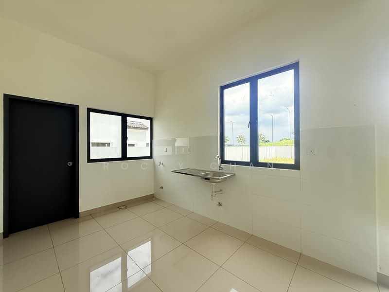 2-storey Terraced House for Sale in Rawang (Selangor) - Rocky Chan - Kitchen - PropertyGuru.com.my