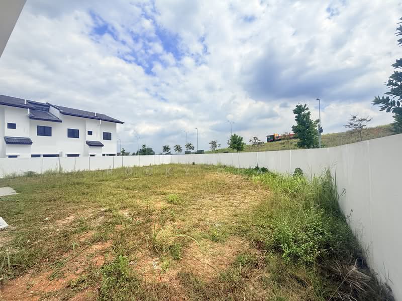 2-storey Terraced House for Sale in Rawang (Selangor) - Rocky Chan - Exterior - PropertyGuru.com.my