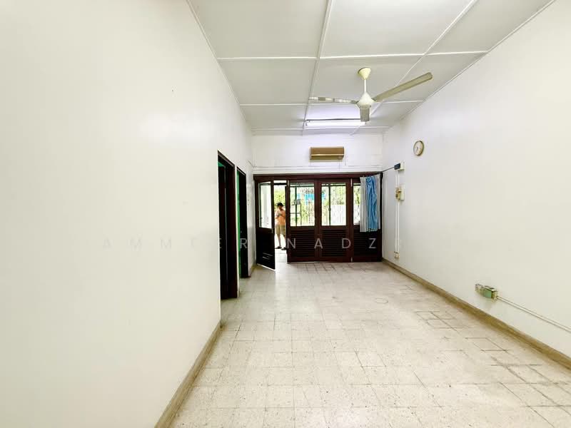 Rumah Teres 1 Tingkat untuk Dijual di Kajang (Selangor) - Ammeer Nadzrai - Living Room - PropertyGuru.com.my