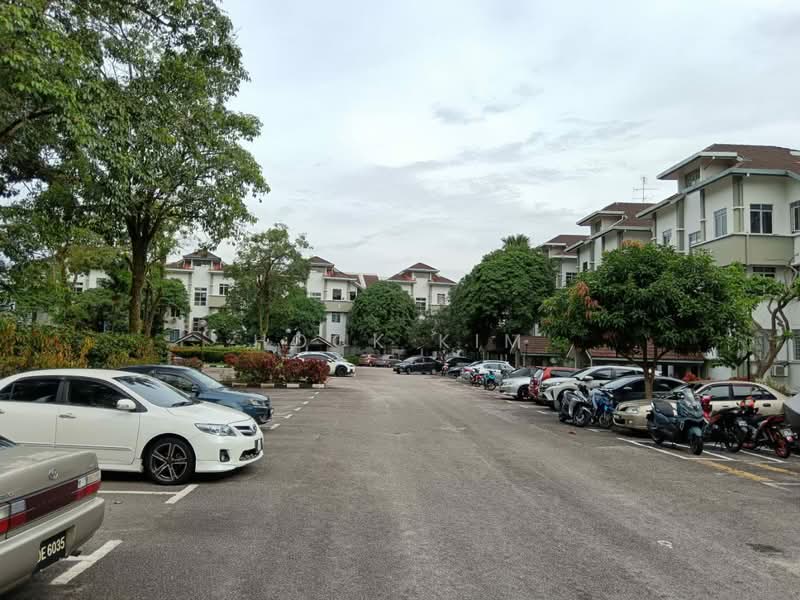 Pangsapuri untuk Dijual di Mon Bisca - Hock Kim - Exterior - PropertyGuru.com.my