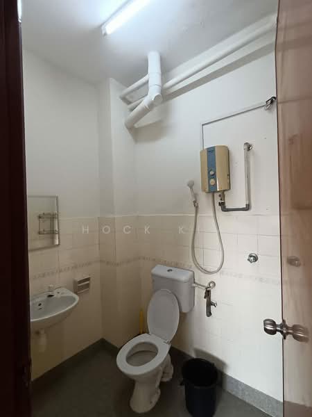 Pangsapuri untuk Dijual di Mon Bisca - Hock Kim - PropertyGuru.com.my
