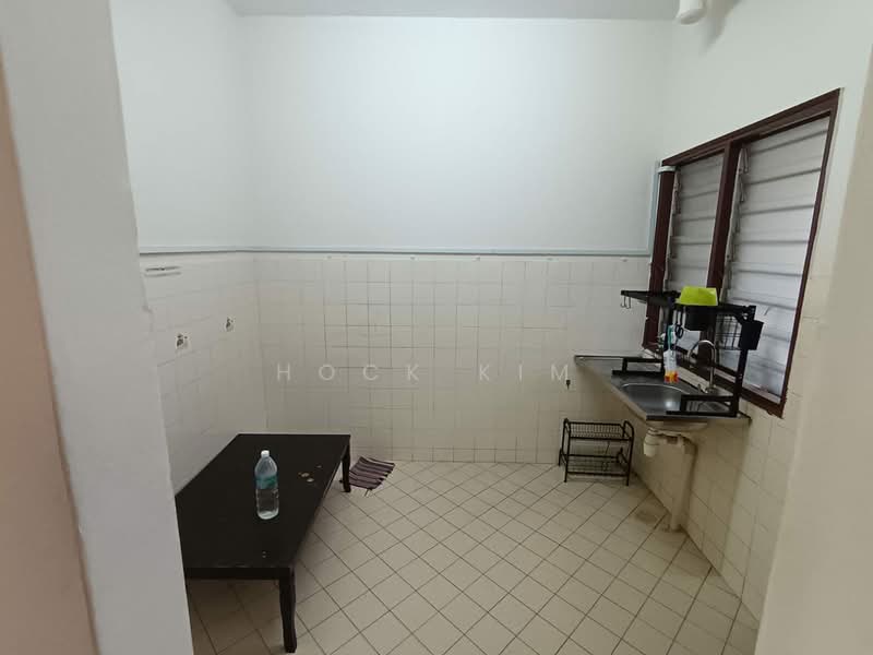 Pangsapuri untuk Dijual di Mon Bisca - Hock Kim - PropertyGuru.com.my