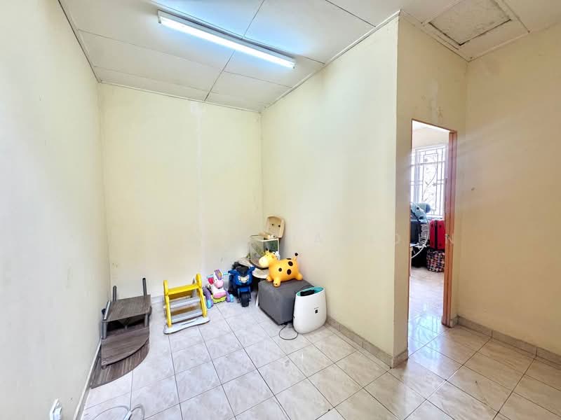 2-storey Terraced House for Sale in Jenjarom (Selangor) - Firdaus Hamidun - PropertyGuru.com.my