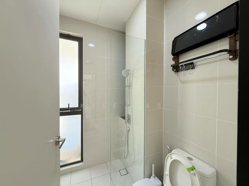 Rumah Teres untuk Dijual di Iskandar Puteri (Nusajaya) (Johor) - Kyle Das - Bathroom - PropertyGuru.com.my