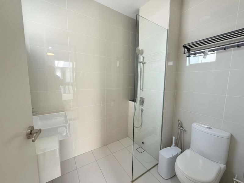 Rumah Teres untuk Dijual di Iskandar Puteri (Nusajaya) (Johor) - Kyle Das - Bathroom - PropertyGuru.com.my