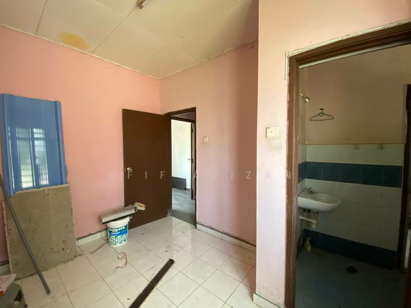 Rumah Teres 2 Tingkat untuk Dijual di Bandar Tasik Kesuma (Beranang) - Afif Azizan - PropertyGuru.com.my