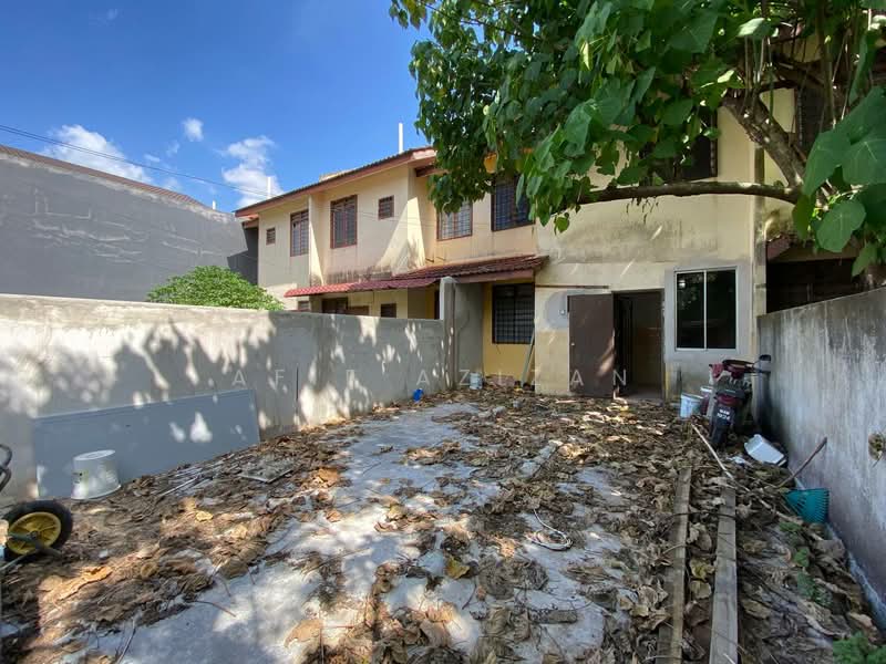 Rumah Teres 2 Tingkat untuk Dijual di Bandar Tasik Kesuma (Beranang) - Afif Azizan - PropertyGuru.com.my