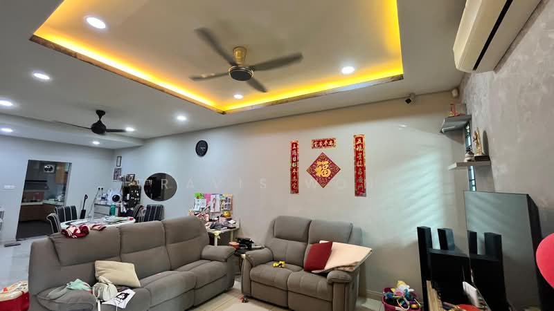 Rumah Teres 2 Tingkat untuk Dijual di Taman Puchong Prima (Puchong) - Travis Wong - Living Room - PropertyGuru.com.my