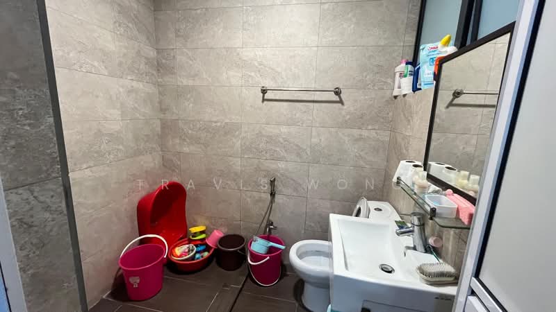Rumah Teres 2 Tingkat untuk Dijual di Taman Puchong Prima (Puchong) - Travis Wong - Bathroom - PropertyGuru.com.my