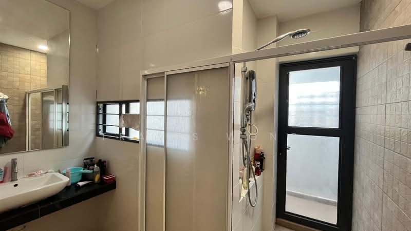 Rumah Teres 2 Tingkat untuk Dijual di Taman Puchong Prima (Puchong) - Travis Wong - Bathroom - PropertyGuru.com.my